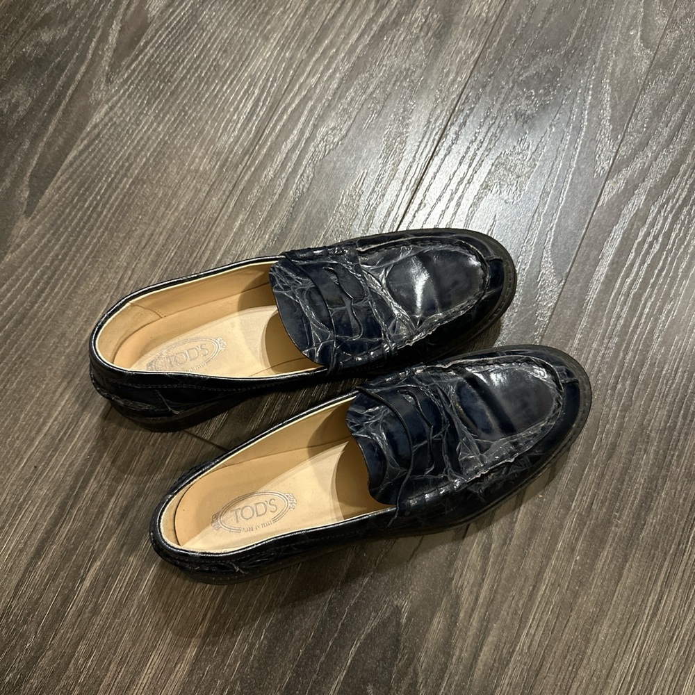 Tod’s loafers